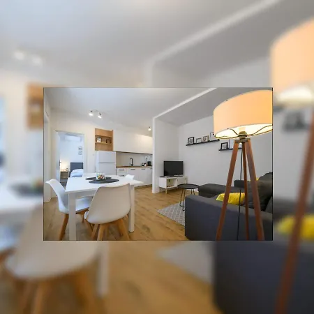 Apartment Emaro *